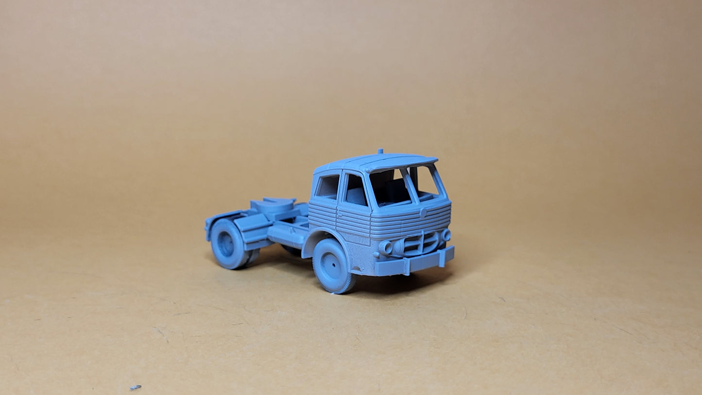 Cabeza tractora PEGASO 2010 "Cabezón" 1:87