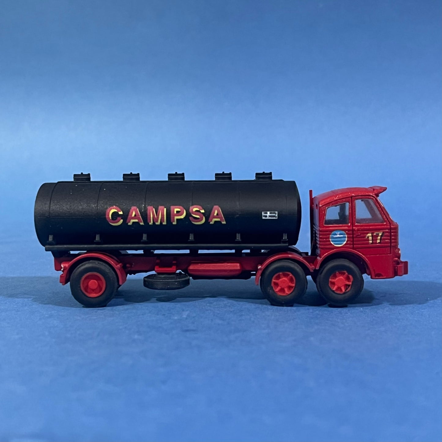 PEGASO 1063 Tanker Échelle H0