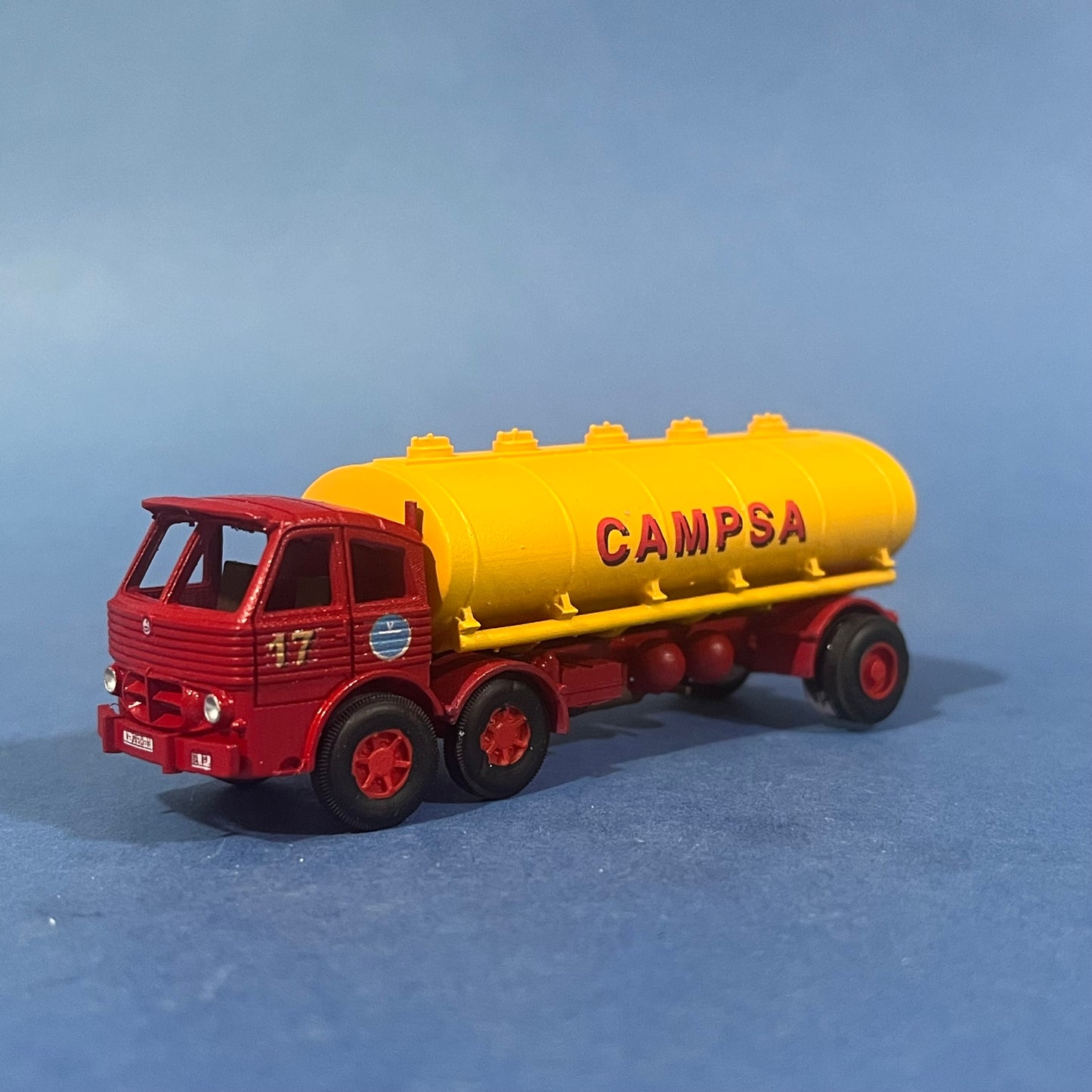 PEGASO 1063 Tanker Échelle H0