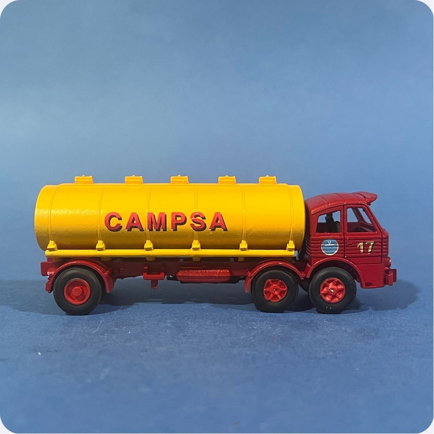 PEGASO 1063 Tanker Échelle H0