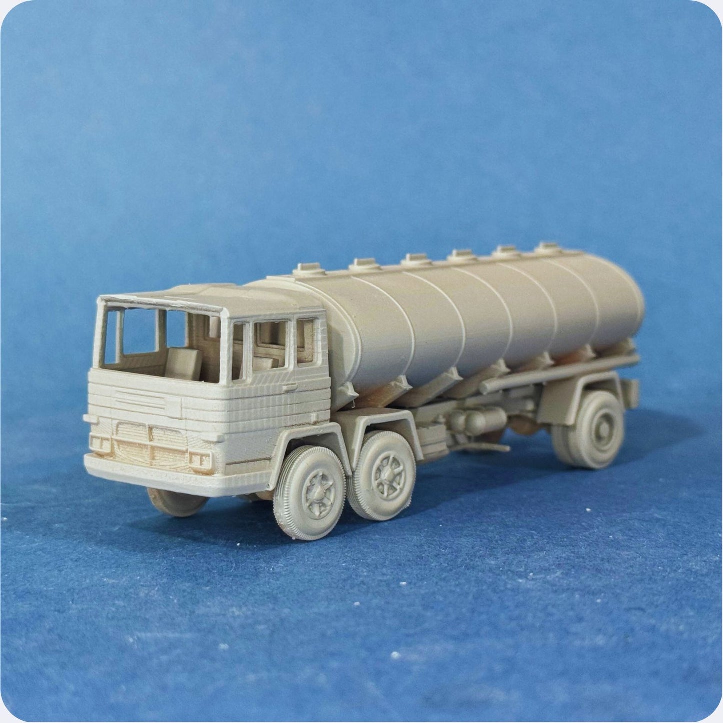 PEGASO Cabeza cuadrada 3 ejes Escala 1:87