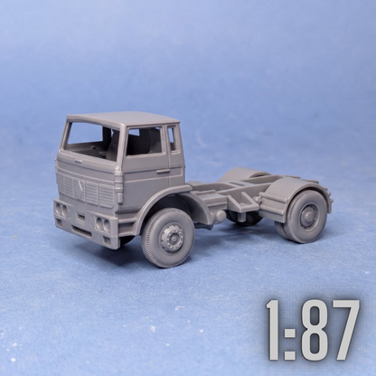 Renault DG short cab truck, 1:87 scale