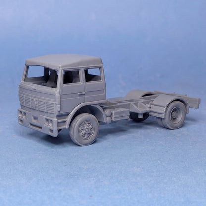 Camion RENAULT DG cabine longue 01